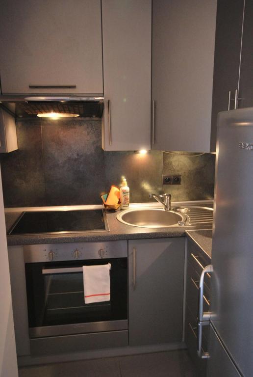 Apartment4You - Solidarnosci Varsavia Camera foto