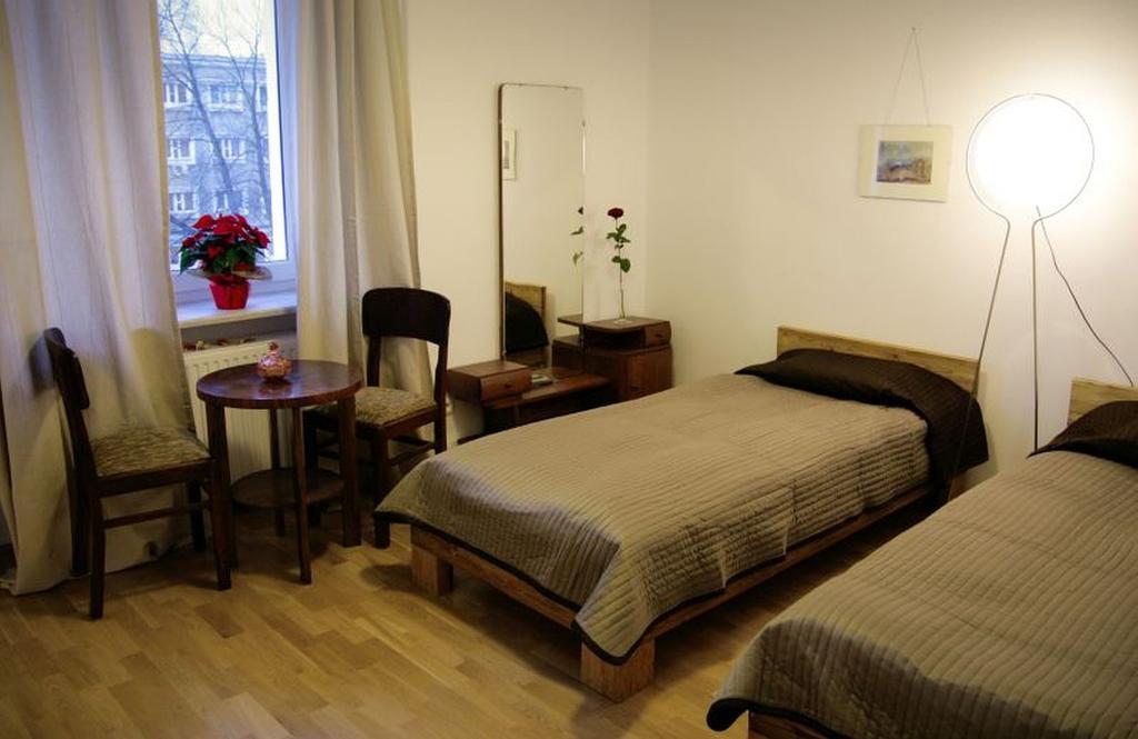Apartment4You - Solidarnosci Varsavia Esterno foto