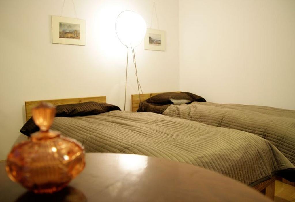 Apartment4You - Solidarnosci Varsavia Esterno foto